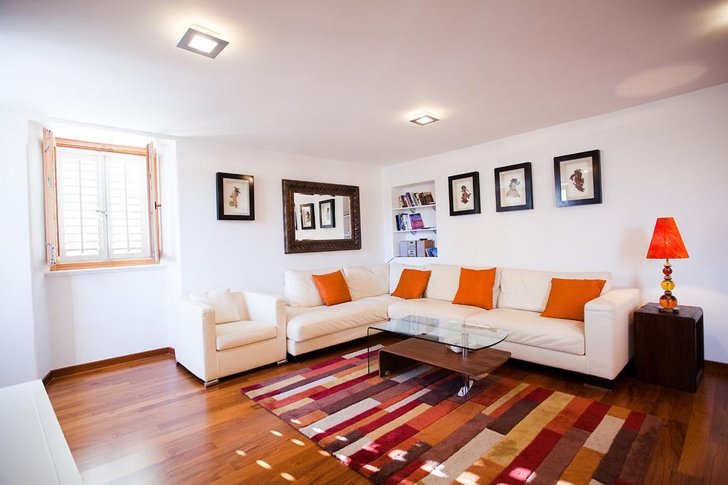 Peristil Apartment Split Exterior foto